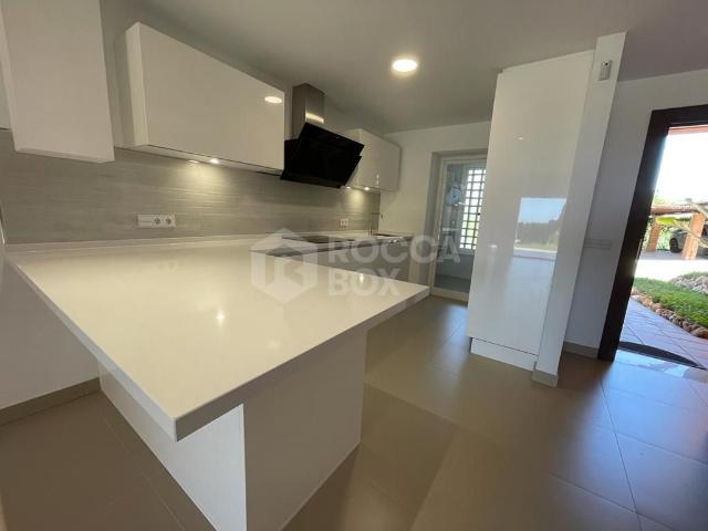 Town House for long term rent in Paraíso Bellevue, Benahavis