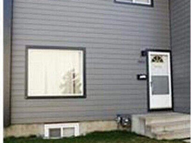 Town House For Sale