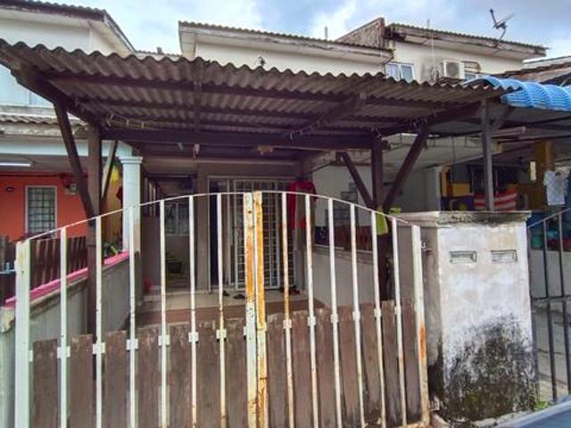 Town House Ground Level Taman Impian Indah Sg Buloh