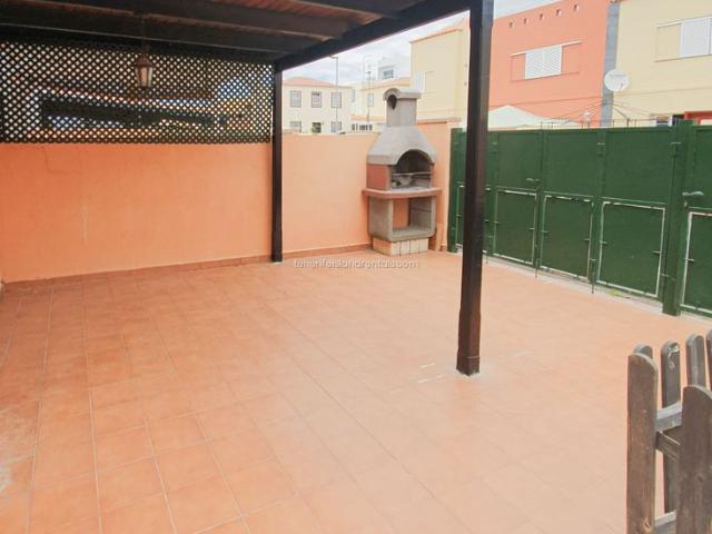 Town House in Arona, for rent