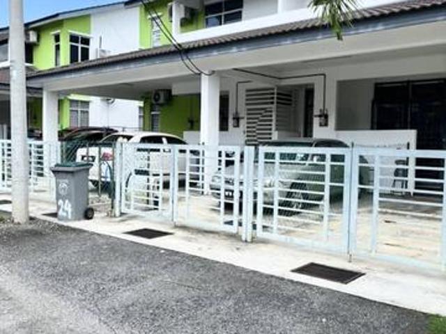 Town house paya rumput melaka Bumi freehold
