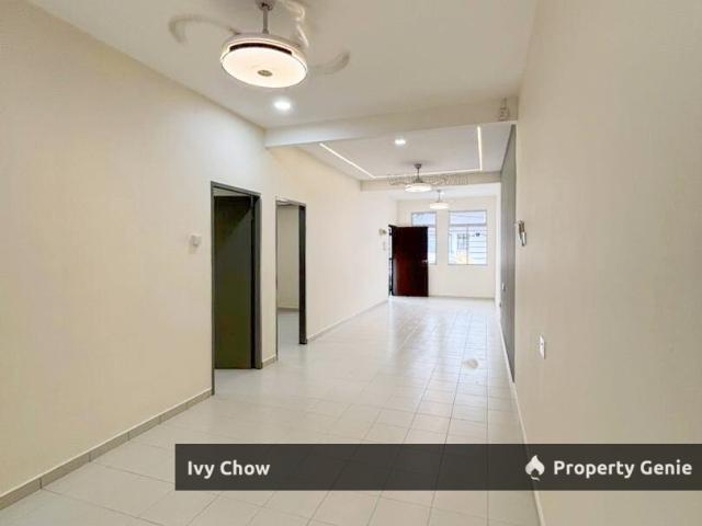 Town House Taman Scientex Kulai