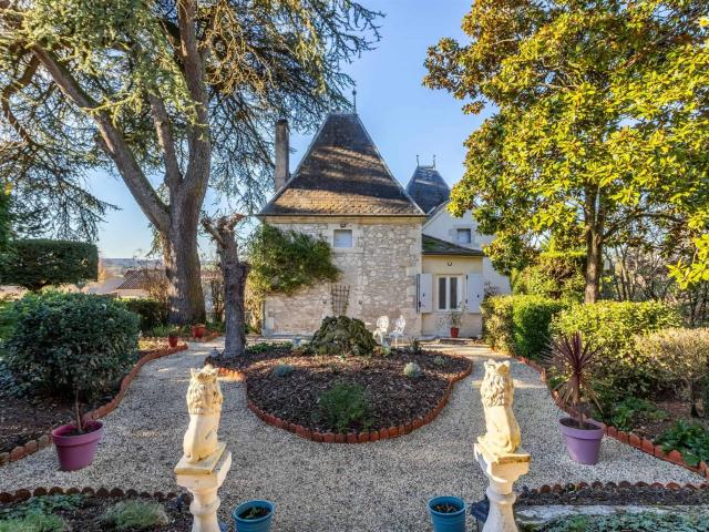 Town house with garden and garage 111m² Monflanquin