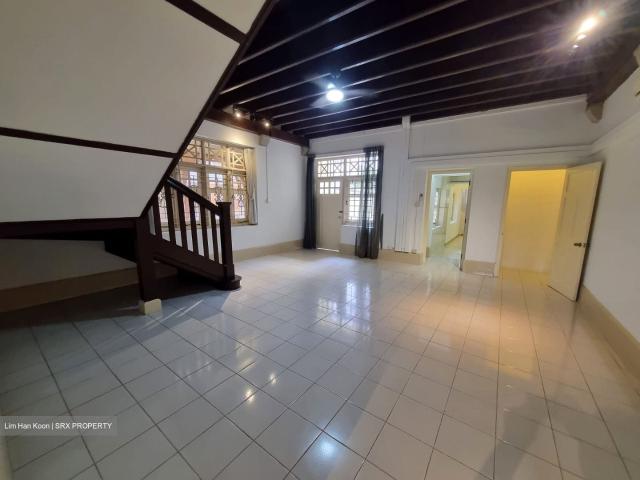 Townerville D12, Condominium