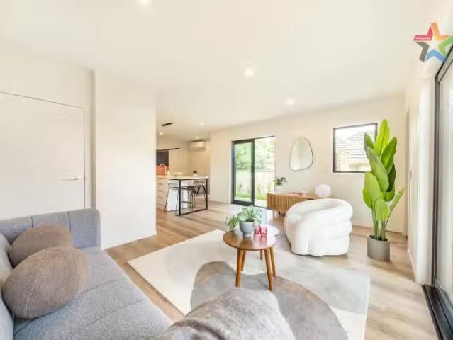 Townhouse/342 Waiwhetu Road, Fairfield, Lower Hutt City