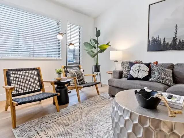Townhouse 3 Bedroom For Rent Maple Ridge BC 2000 ES102752474