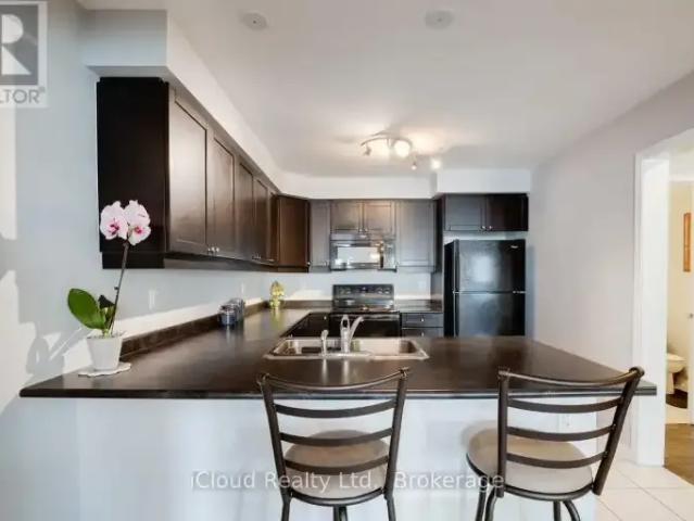 Townhouse 3 Bedroom For Rent Milton ON 2950 ES103840329