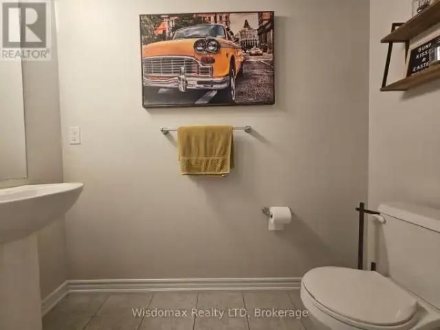 Townhouse 3 Bedroom For Rent Niagara Falls ON 2450 ES102468439