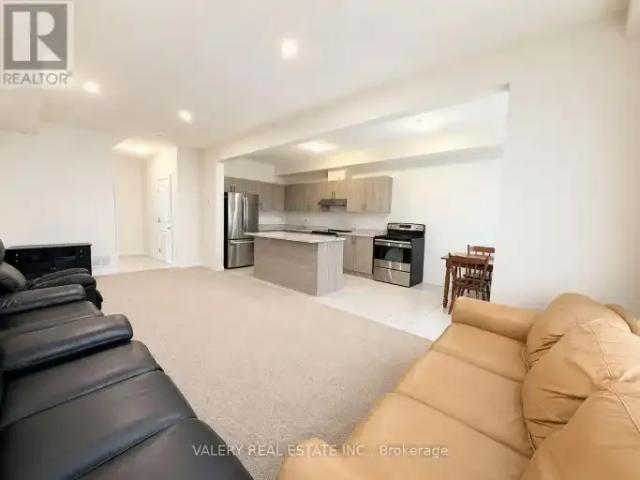 Townhouse 3 Bedroom For Rent Niagara Falls ON 2400 ES103355400
