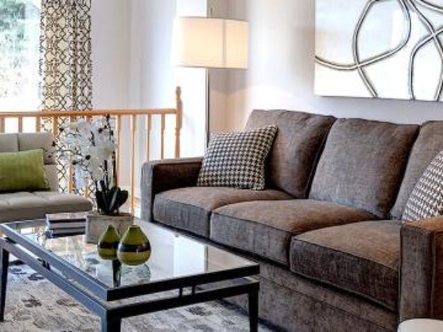 Townhouse 3 Bedroom For Rent Ottawa ON 2840 ELS98311934
