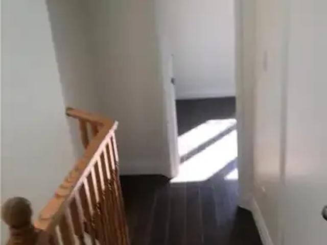 Townhouse 3 Bedroom For Rent Oakville ON 3400 ES102847438
