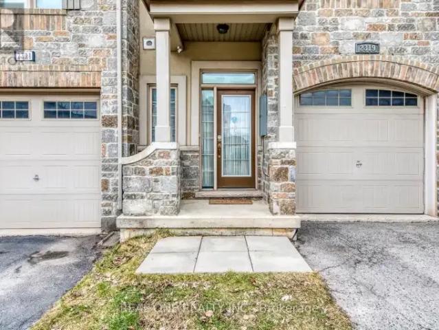 Townhouse 3 Bedroom For Rent Oakville ON 3500 ELS100976968