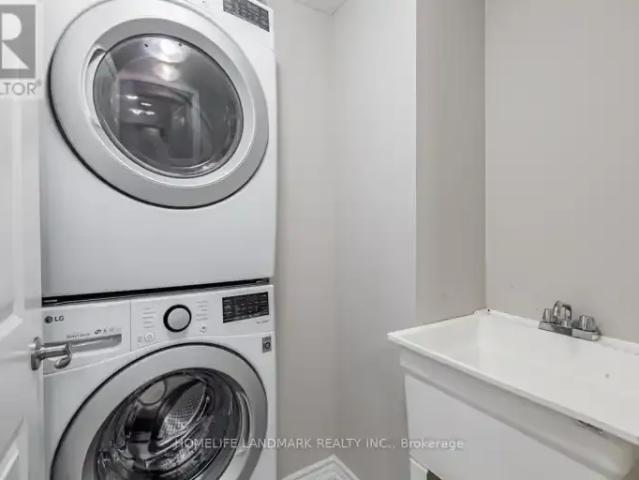 Townhouse 3 Bedroom For Rent Oakville ON 3050 ES102715472