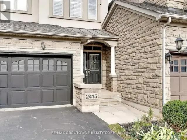 Townhouse 3 Bedroom For Rent Oakville ON 4500 ES103958785