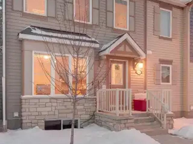 Townhouse 3 Bedroom For Rent Airdrie AB 2245 ELS99973112