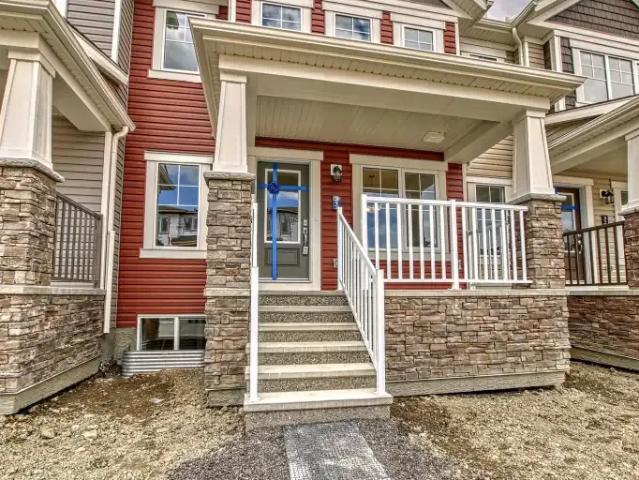 Townhouse 3 Bedroom For Rent Airdrie AB 2250 ES102883459