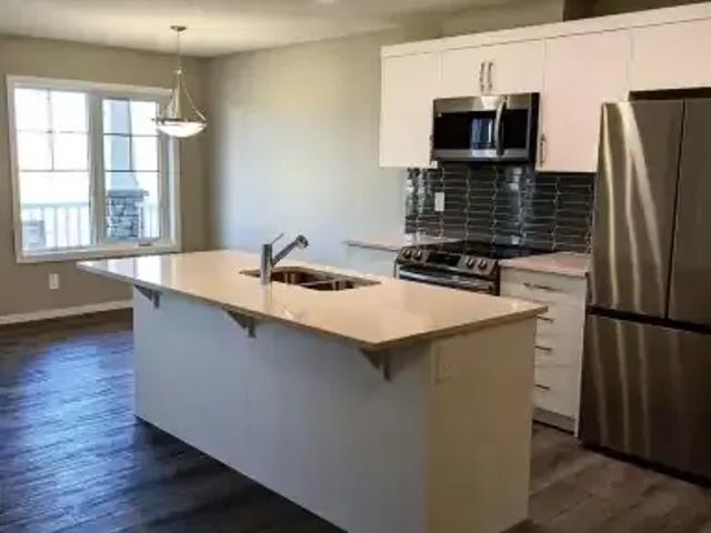 Townhouse 3 Bedroom For Rent Airdrie AB 2460 ELS102468294