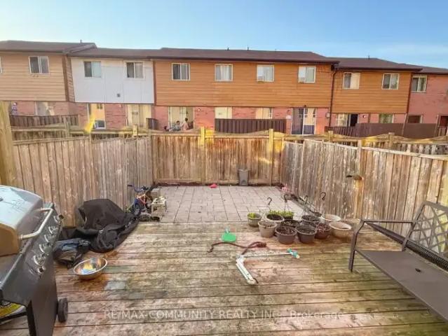 Townhouse 3 Bedroom For Rent Ajax ON 2900 ELS102752687