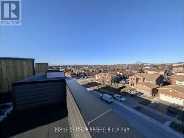Townhouse 3 Bedroom For Rent Ajax ON 3150 ES105118889