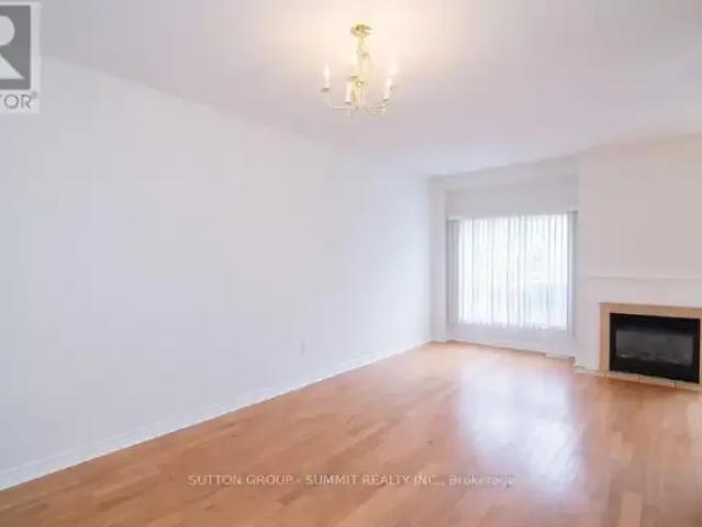 Townhouse 3 Bedroom For Rent Burlington ON 3400 ES102578741