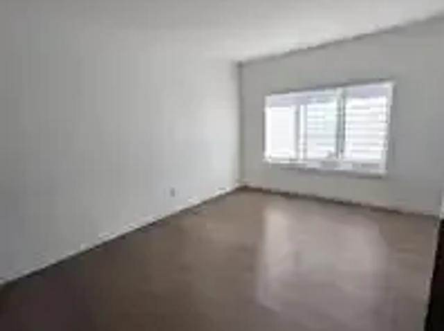Townhouse 3 Bedroom For Rent Calgary AB 2100 ES103390687