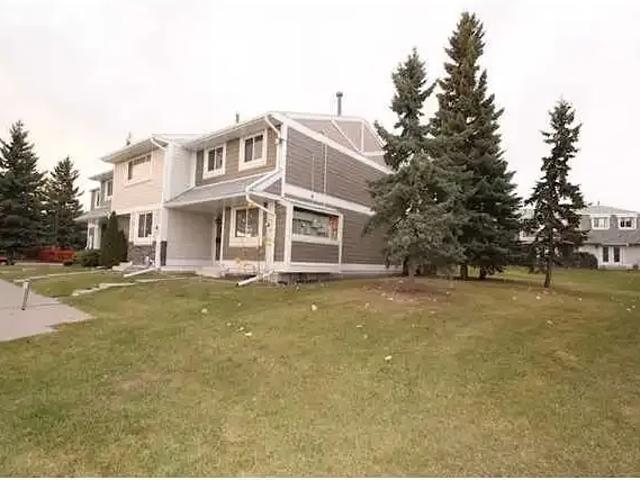Townhouse 3 Bedroom For Rent Calgary AB 2100 ES104178961