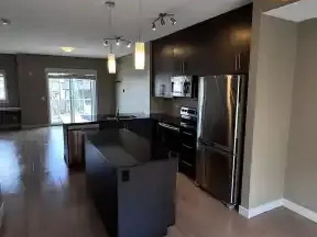 Townhouse 3 Bedroom For Rent Calgary AB 2250 ELS101186165