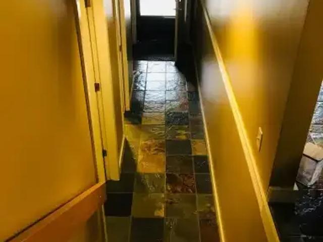 Townhouse 3 Bedroom For Rent Calgary AB 2250 ES102845649