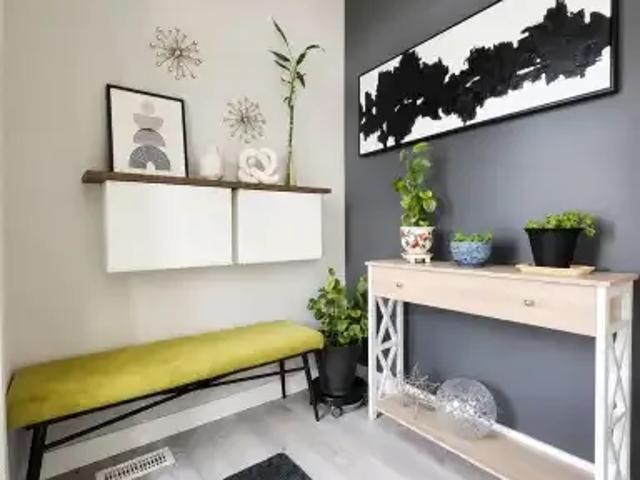 Townhouse 3 Bedroom For Rent Calgary AB 2400 ES105047888