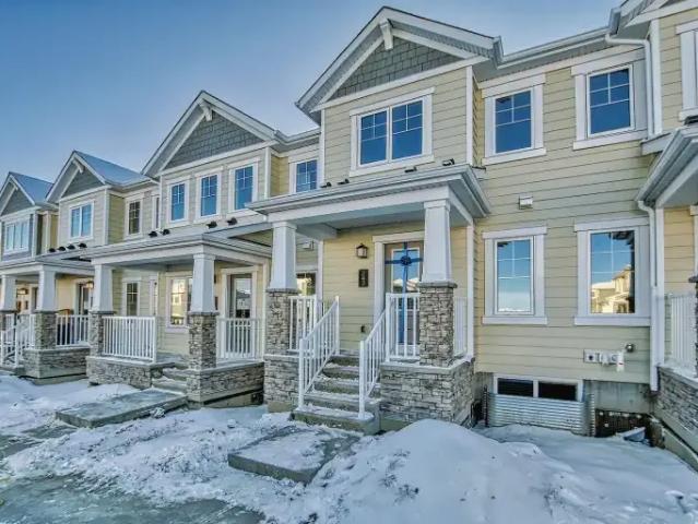 Townhouse 3 Bedroom For Rent Calgary AB 2500 ES102394519