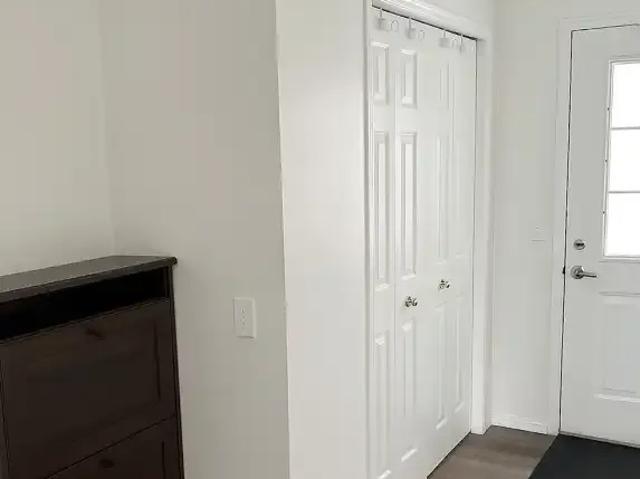 Townhouse 3 Bedroom For Rent Calgary AB 2500 ES102551592