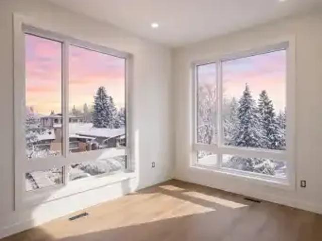 Townhouse 3 Bedroom For Rent Calgary AB 2950 ES100901010