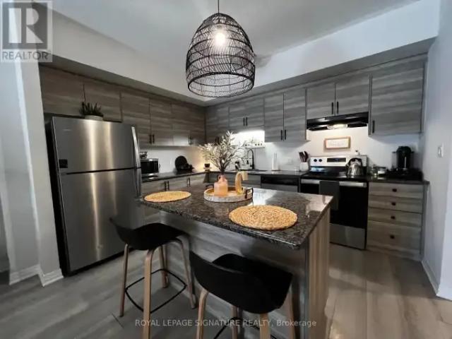 Townhouse 3 Bedroom For Rent Cambridge ON 2250 ES103695209