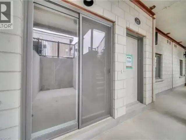 Townhouse 3 Bedroom For Rent Cambridge ON 2300 ES103179150