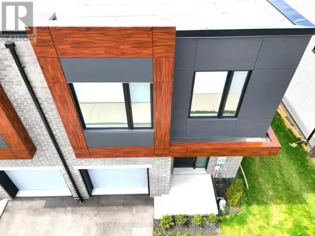 Townhouse 3 Bedroom For Rent Cambridge ON 2550 ES103338511