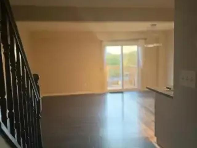 Townhouse 3 Bedroom For Rent Cambridge ON 2599 ES104864254