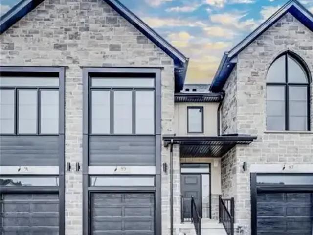 Townhouse 3 Bedroom For Rent Cambridge ON 2800 ES105198709