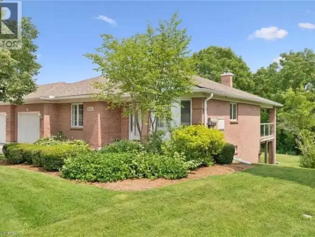 Townhouse 3 Bedroom For Rent Cambridge ON 3250 ES104681885