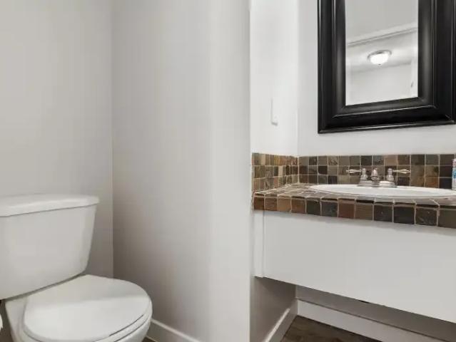 Townhouse 3 Bedroom For Rent Edmonton AB 1550 ES103338215
