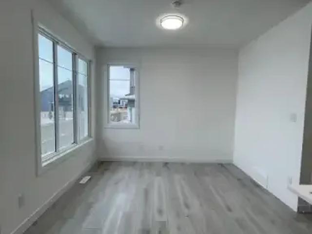 Townhouse 3 Bedroom For Rent Edmonton AB 1750 ES103355069
