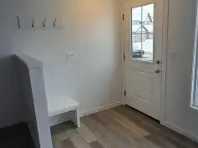 Townhouse 3 Bedroom For Rent Edmonton AB 1800 ES103579097