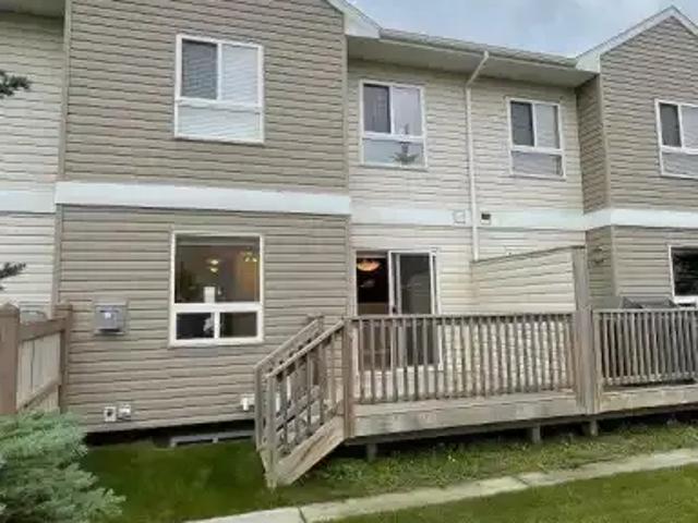 Townhouse 3 Bedroom For Rent Edmonton AB 1800 ES104178992