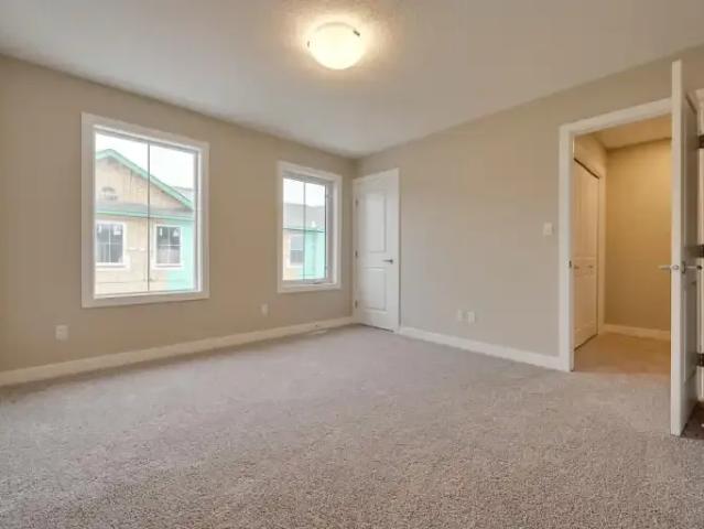Townhouse 3 Bedroom For Rent Edmonton AB 1900 ELS94359133