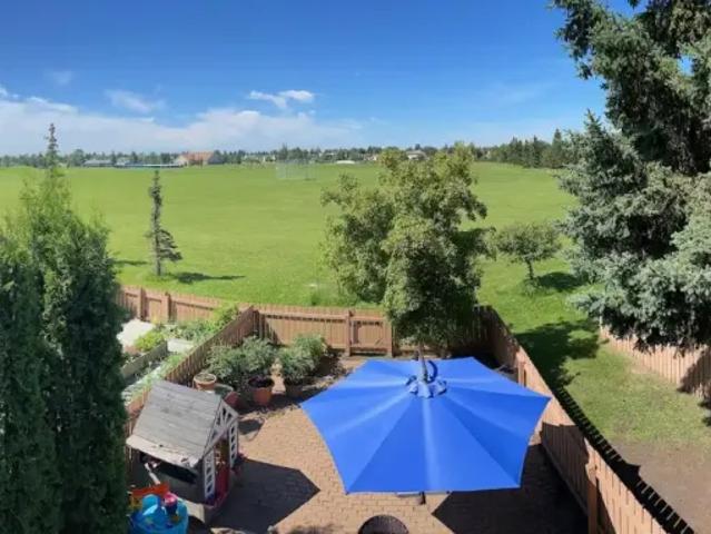 Townhouse 3 Bedroom For Rent Edmonton AB 1900 ES104782686