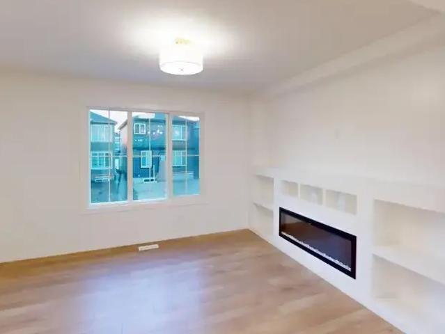 Townhouse 3 Bedroom For Rent Edmonton AB 2000 ES104841928