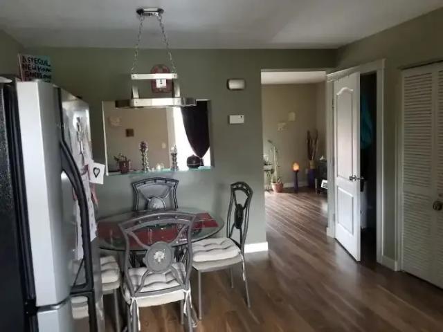 Townhouse 3 Bedroom For Rent Edmonton AB 2000 ES104180055