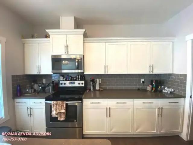 Townhouse 3 Bedroom For Rent Edmonton AB 2010 ES103355318
