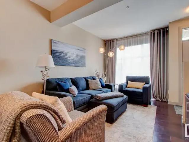 Townhouse 3 Bedroom For Rent Edmonton AB 2095 ES104864074