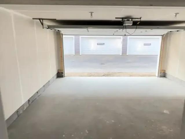 Townhouse 3 Bedroom For Rent Edmonton AB 2100 ELS102794852