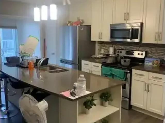 Townhouse 3 Bedroom For Rent Edmonton AB 2100 ES101441554